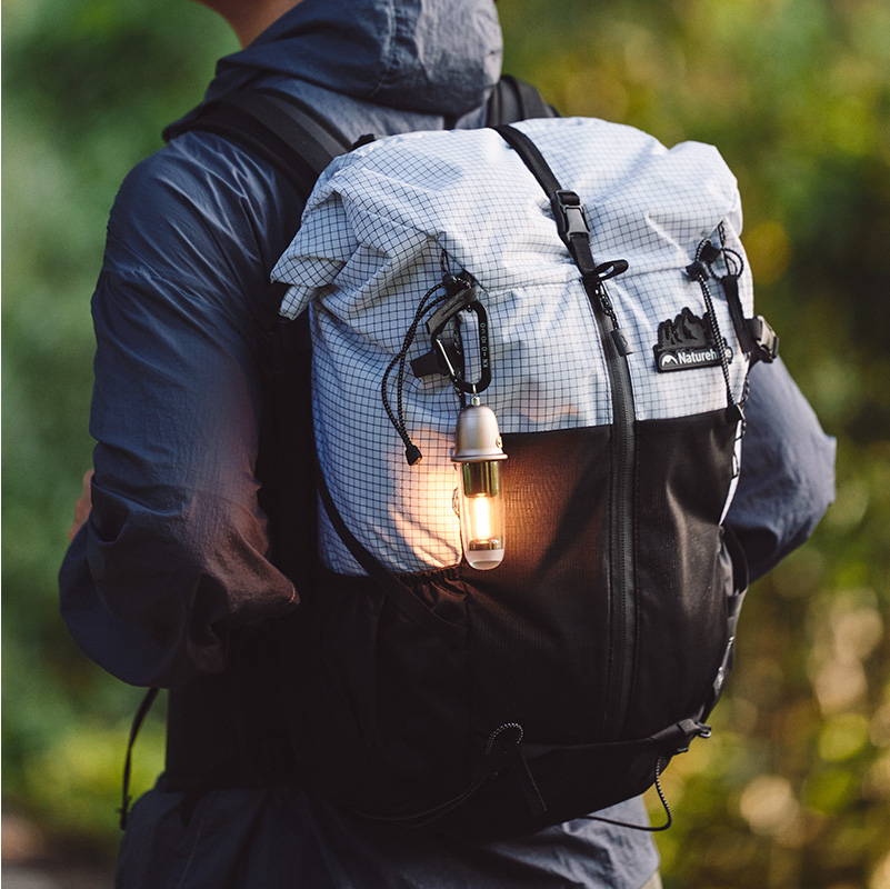 Naturehike outdoorové světlo Bludička 2v1 104g - černý